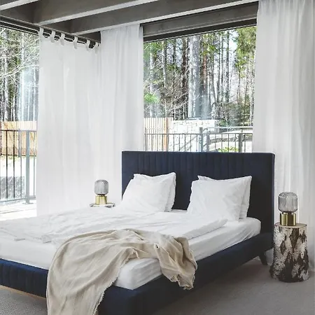 דירה Drewniana Roza Pokoje I Apartamenty פיצ'ובויצה