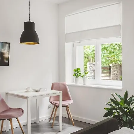 Drewniana Róża Apartamento