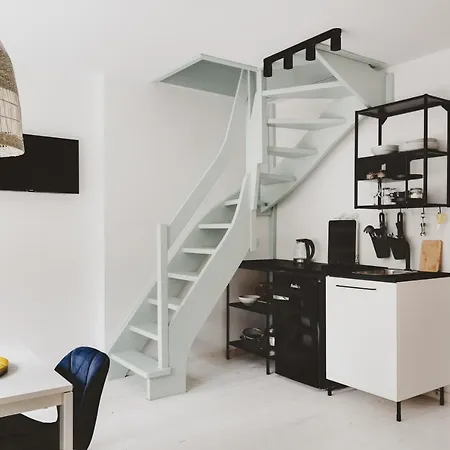 Drewniana Róża Apartamento *