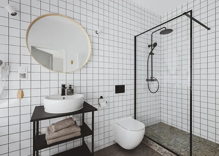 Drewniana Roza I Nad Stawem Apartmán