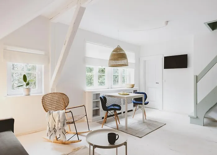 Drewniana Roza I Nad Stawem Apartmán