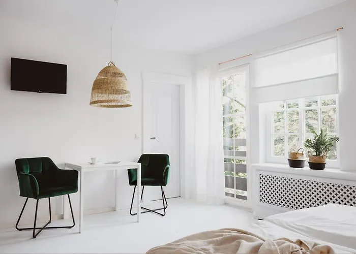 Drewniana Roza I Nad Stawem Apartmán